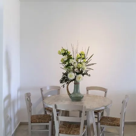 Apartment Beachside 2 Bedroom Naousa (Paros)