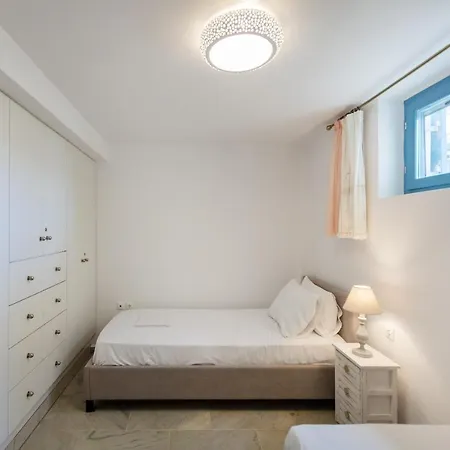 Beachside 2 Bedroom *